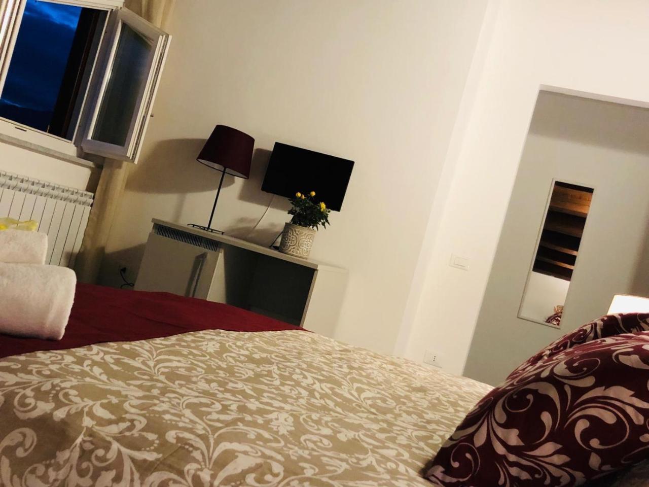 B&B Ohana Палермо Екстер'єр фото